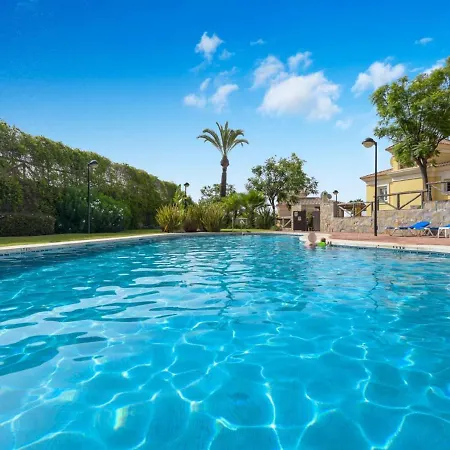 Casa Adosada En Santa Clara Golf בית נופש