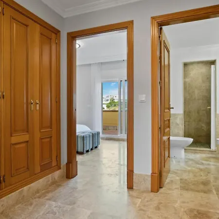 בית נופש Casa Adosada En Santa Clara Golf מארבלה